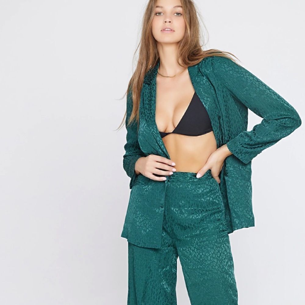 L*Space Green Bennytt Viscose Blazer Ultramarine Emerald Green Leopard Print 6 - Picture 6 of 13